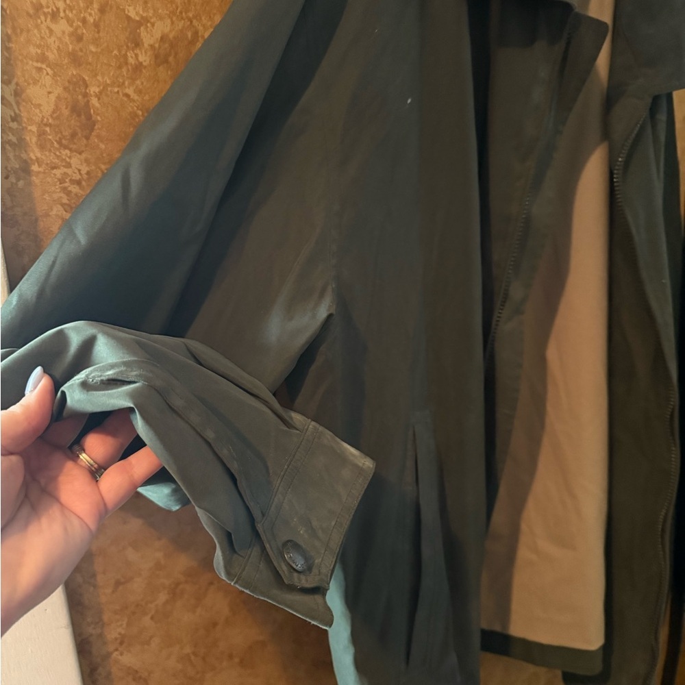 Claiborne Gray Lightweight Shirt Jacket - Picture 5 of 8